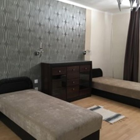 Eden Vendeghaz Hotel Veszprem Bagian luar foto